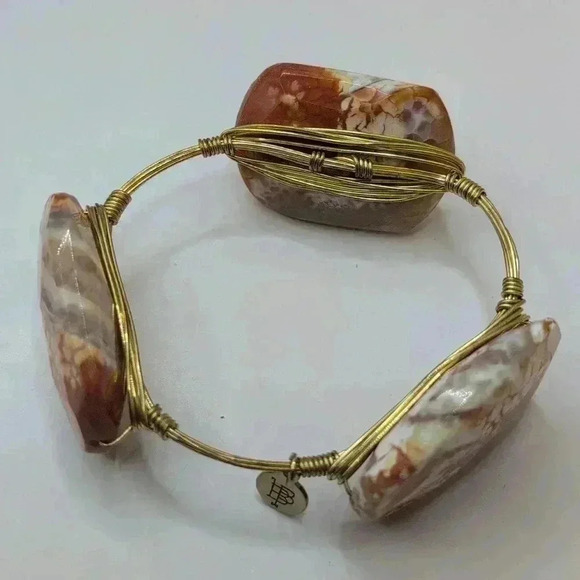 Bourbon and Boweties The Kylie Bangle Bracelet in agate large size - Picture 3 of 6